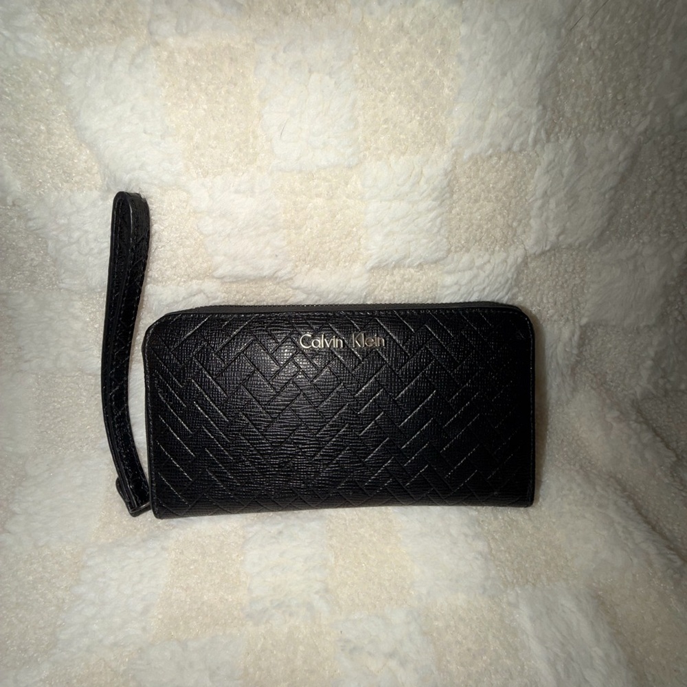Calvin Klein Textured Black Wallet